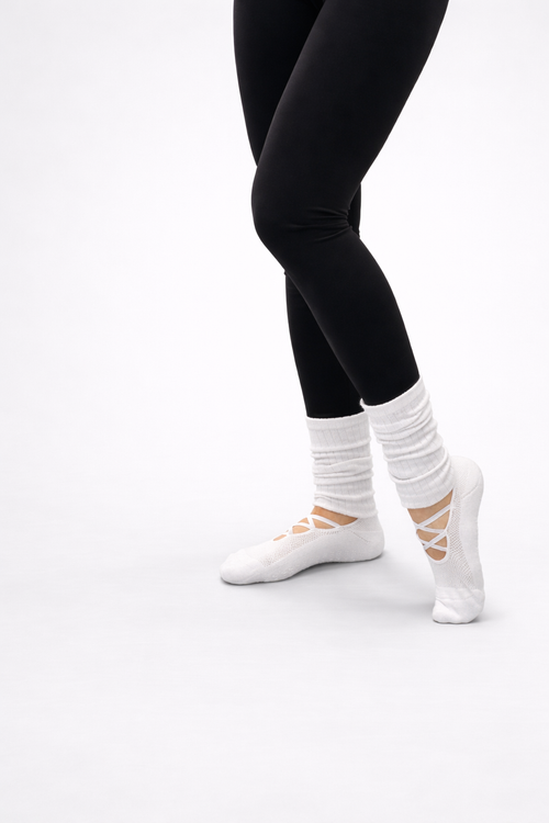 Ballet Form: ARABESQUE WHITE SWAN